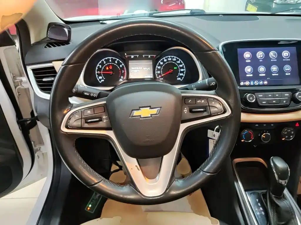 Chevrolet Monza — миниатюра 11