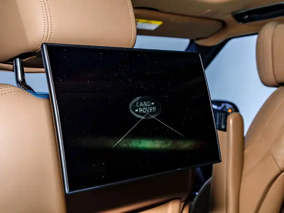 Land Rover Range Rover — миниатюра 13