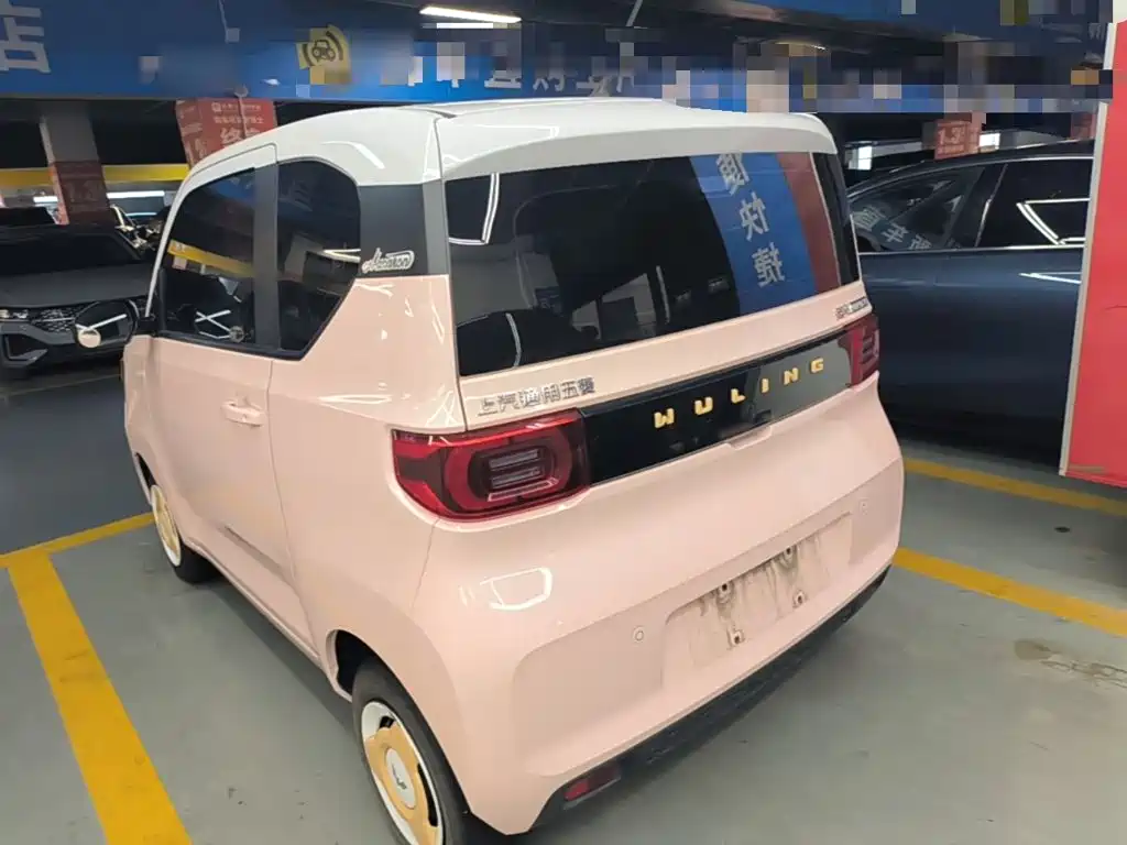 Wuling MINIEV — миниатюра 5