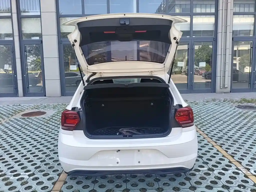 Volkswagen Polo — миниатюра 19