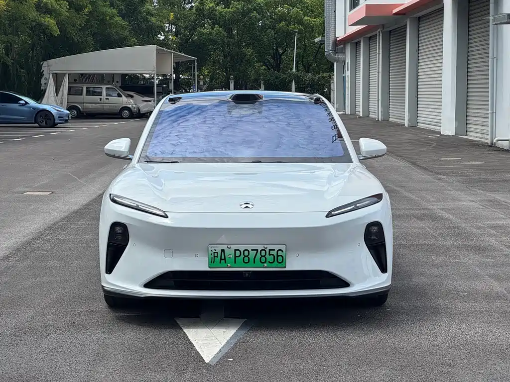 NIO ET5 — миниатюра 2