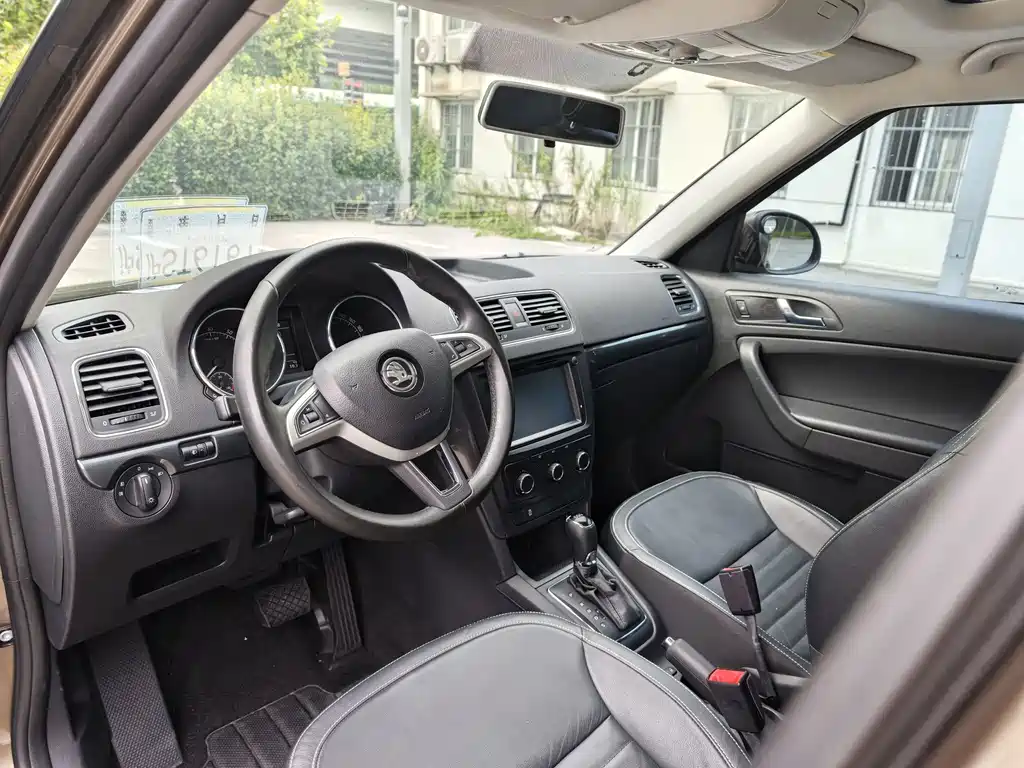 Skoda Yeti — миниатюра 8