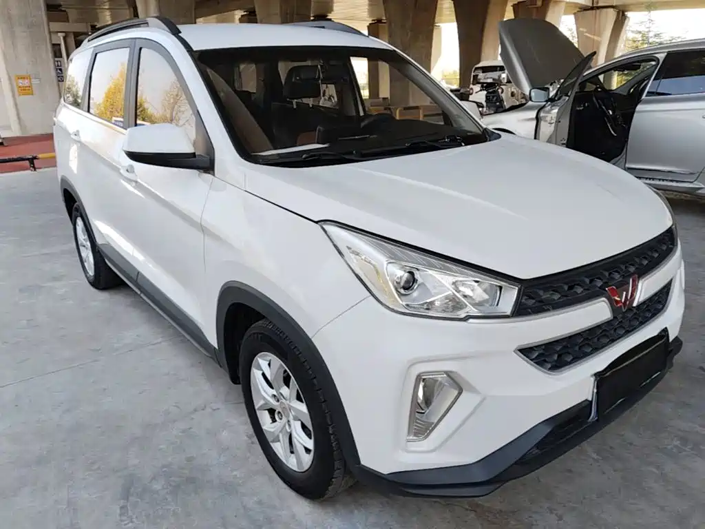 Wuling Hongguang S3 — миниатюра 4