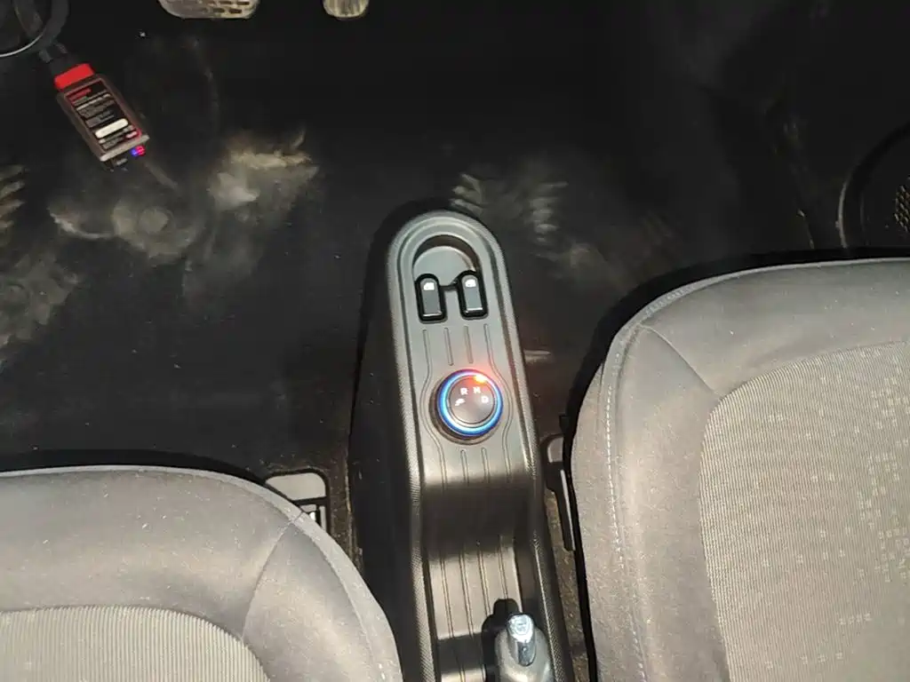 Wuling MINIEV — миниатюра 14