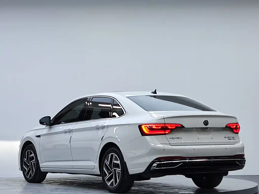 Volkswagen Sagitar 2023 280TSI DSG Plus