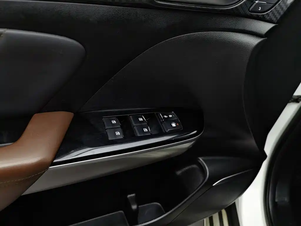 GAC Motor Trumpchi GS7 — миниатюра 9