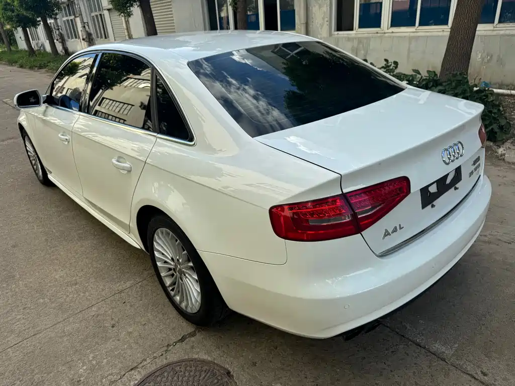 Audi A4L — миниатюра 10