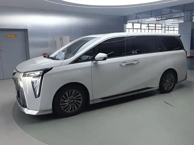 2023 GAC Trumpchi M8