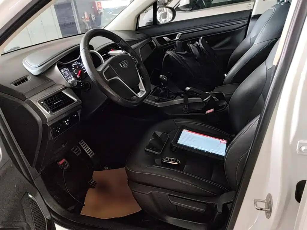 Geely Emgrand GS — миниатюра 15