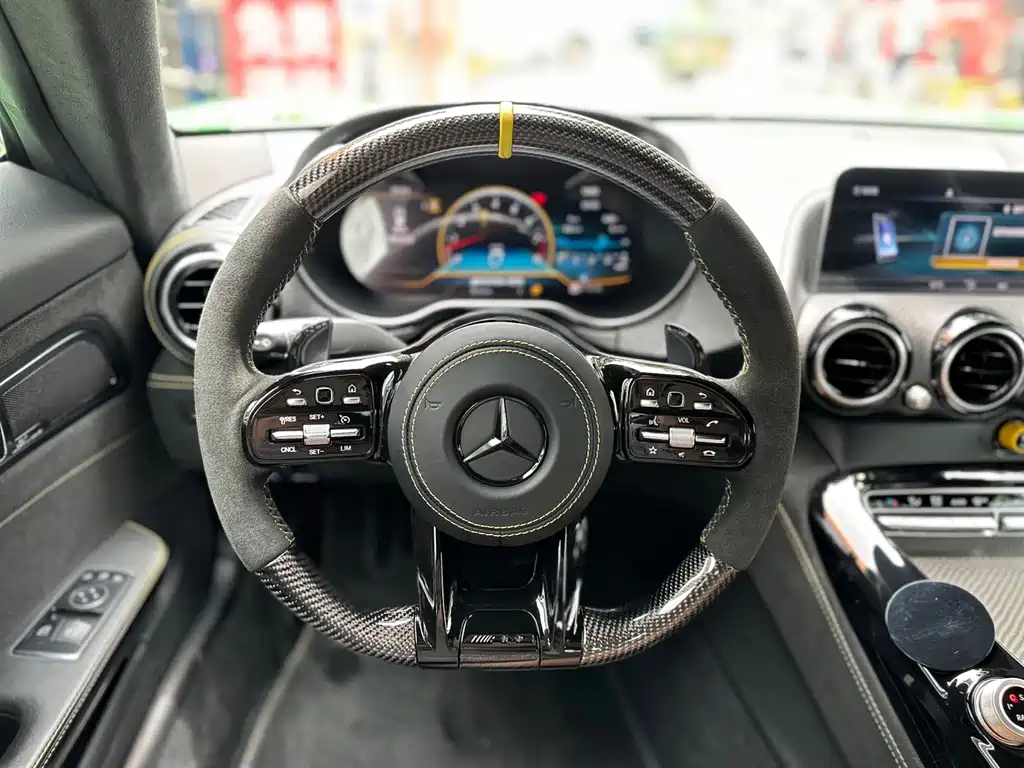 Mercedes-Benz AMG GT — миниатюра 14
