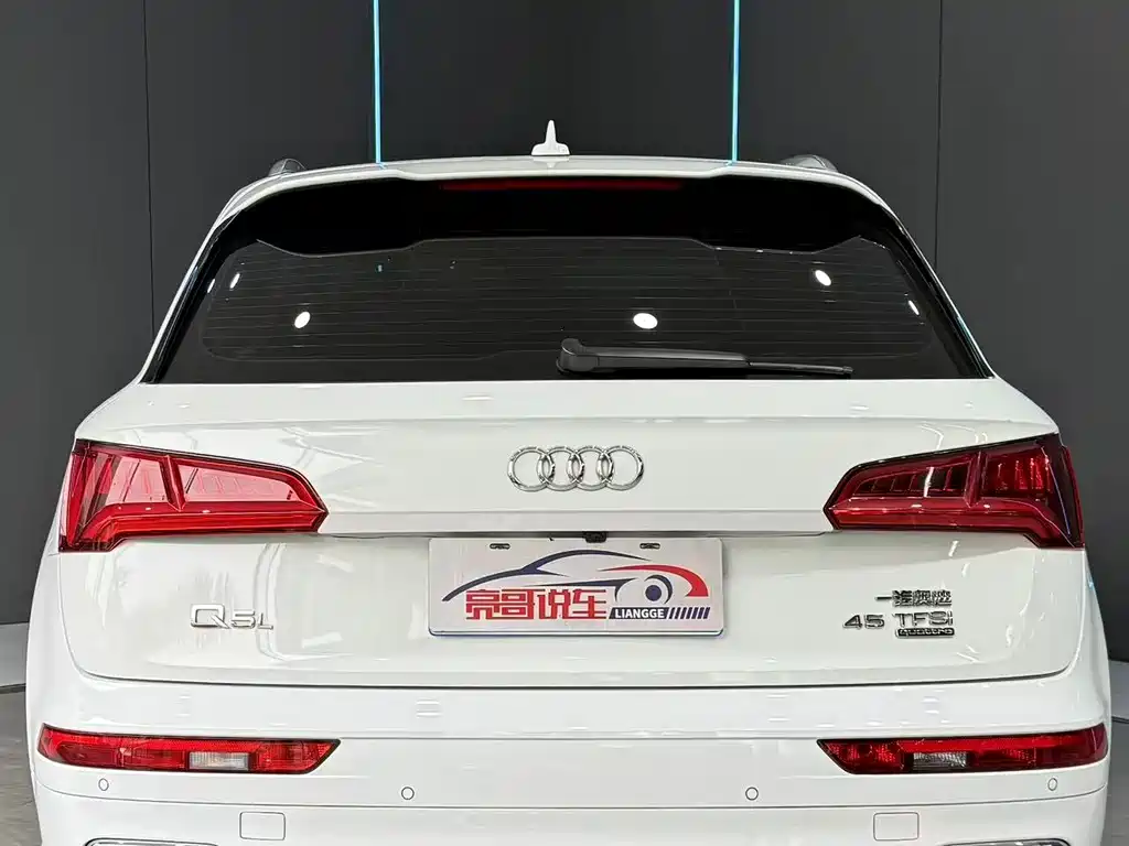 Audi Q5L — миниатюра 7