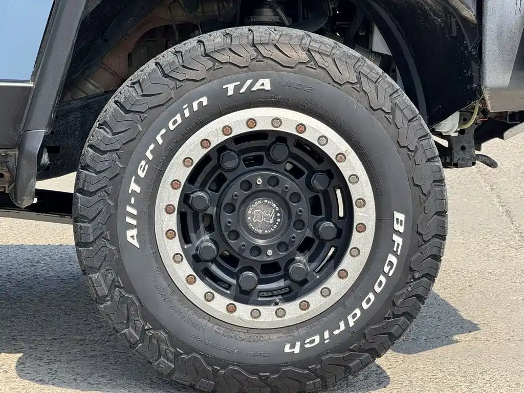 Toyota FJ Cruiser — миниатюра 5