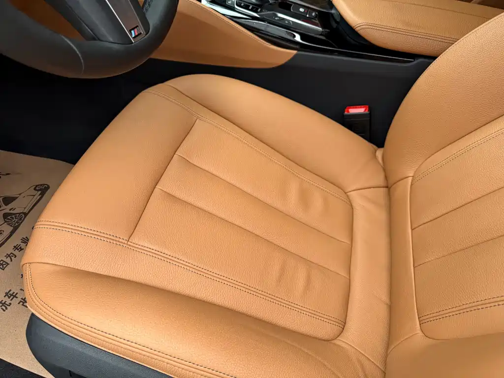 BMW 5 Series — миниатюра 20
