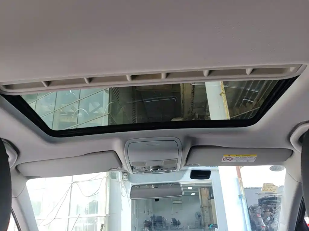 Volkswagen Sagitar — миниатюра 18