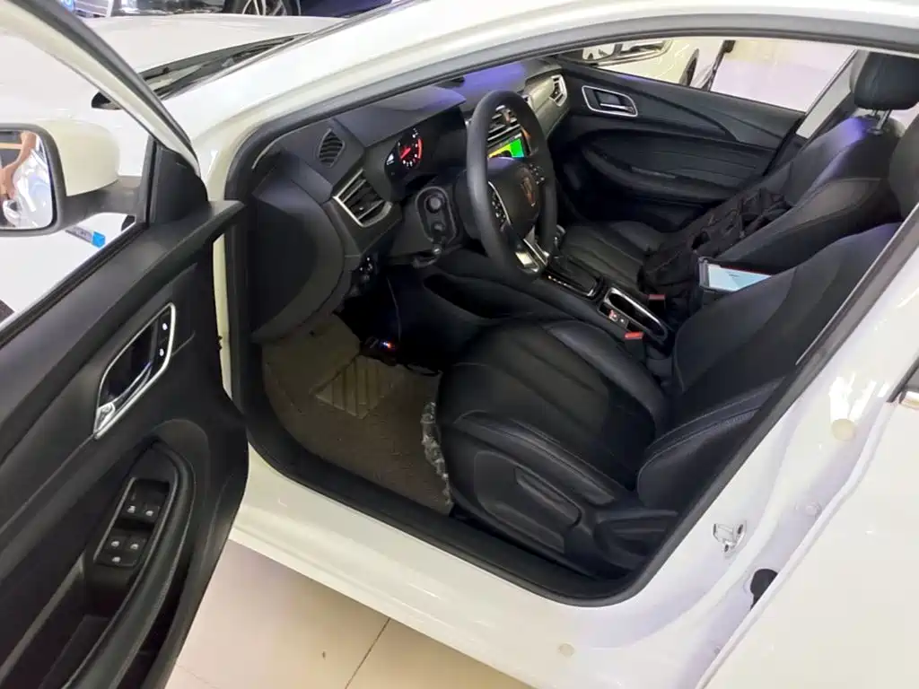 Roewe i5 — миниатюра 16