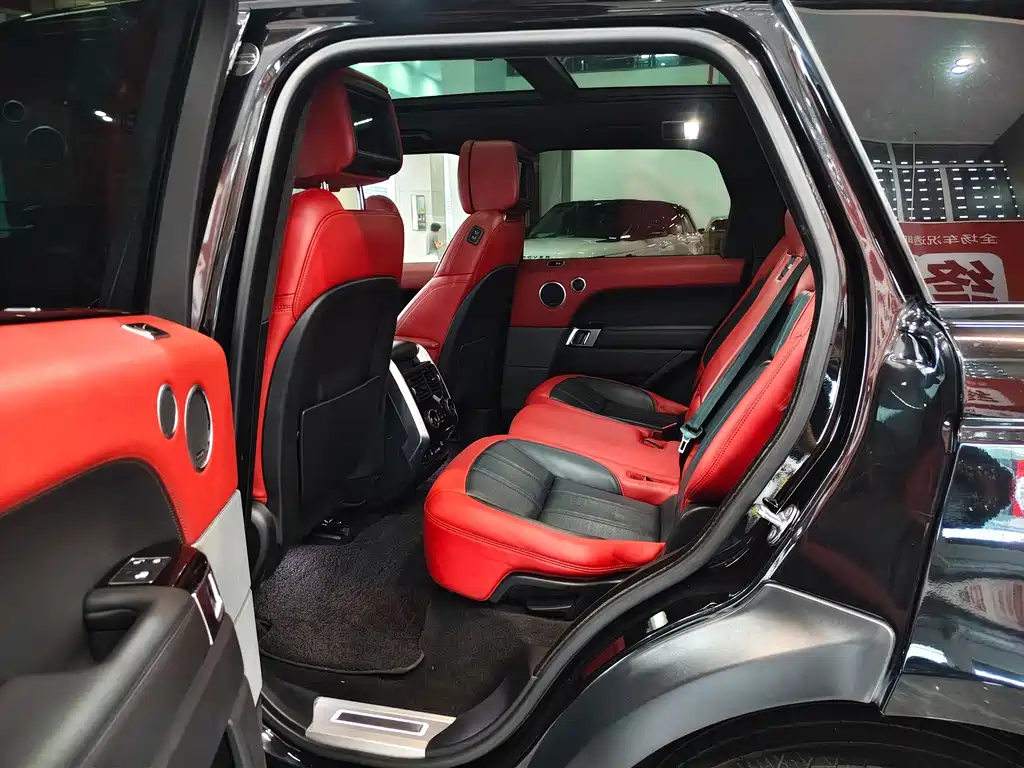 Land Rover Sport — миниатюра 11
