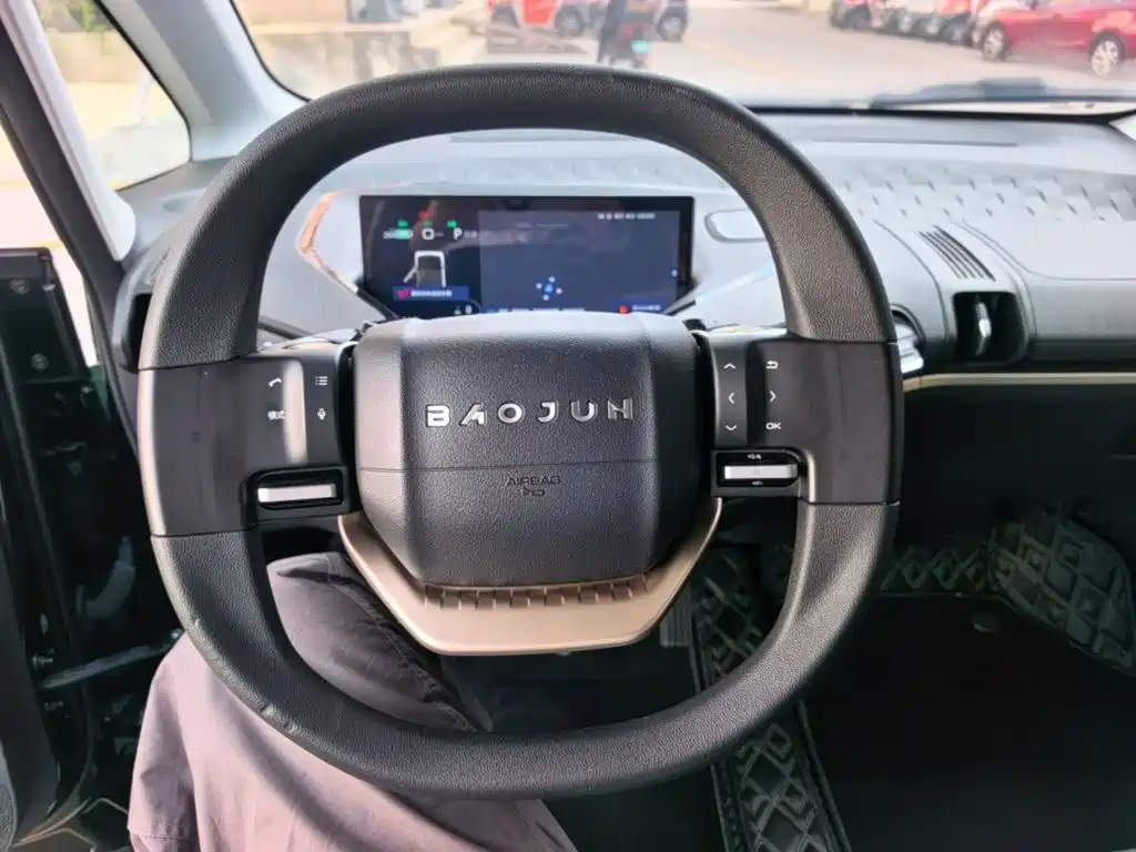 Baojun KiWi EV — миниатюра 11