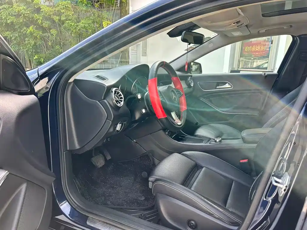 Mercedes-Benz GLA 2016 GLA 200
