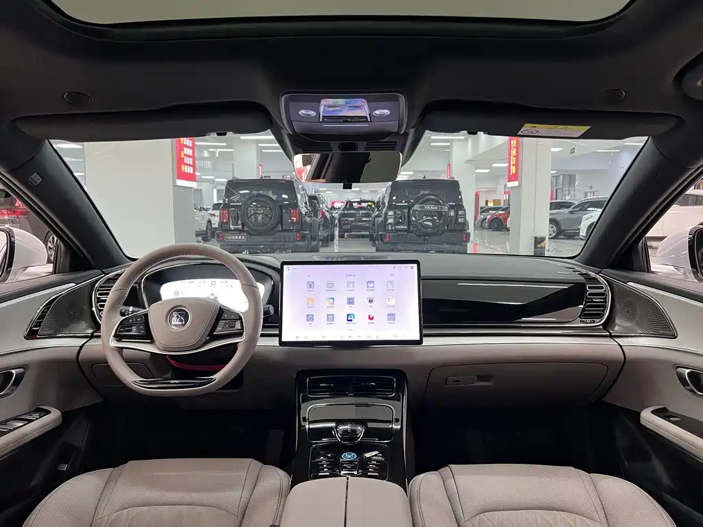 BYD Han 2025 DM-i 125KM Luxury