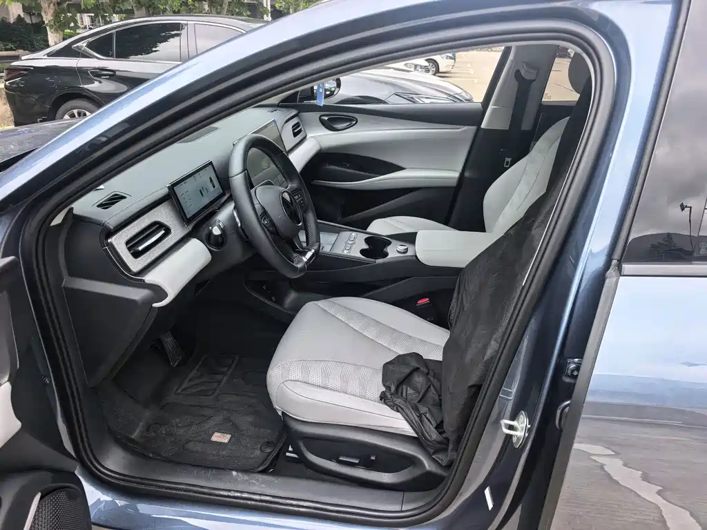 BYD Seal 06 DM-i Touring — миниатюра 2