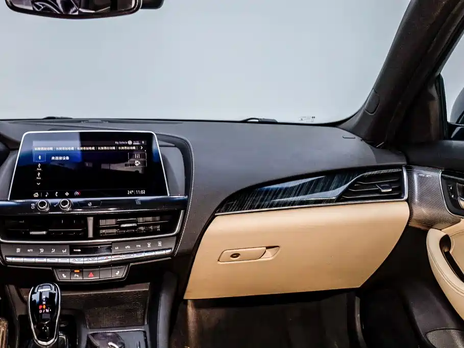 Cadillac CT5 — миниатюра 26