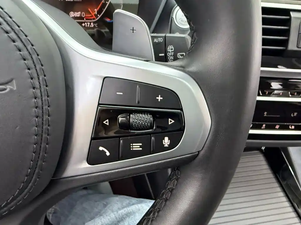 BMW X3 — миниатюра 7