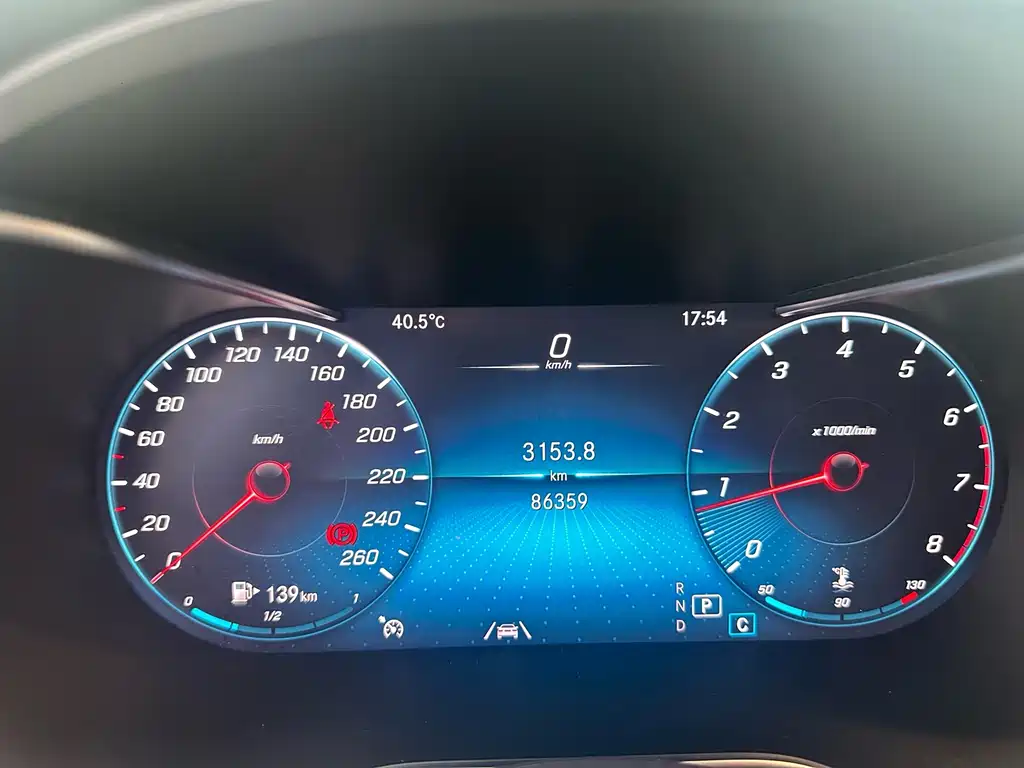 Mercedes-Benz GLC — миниатюра 5