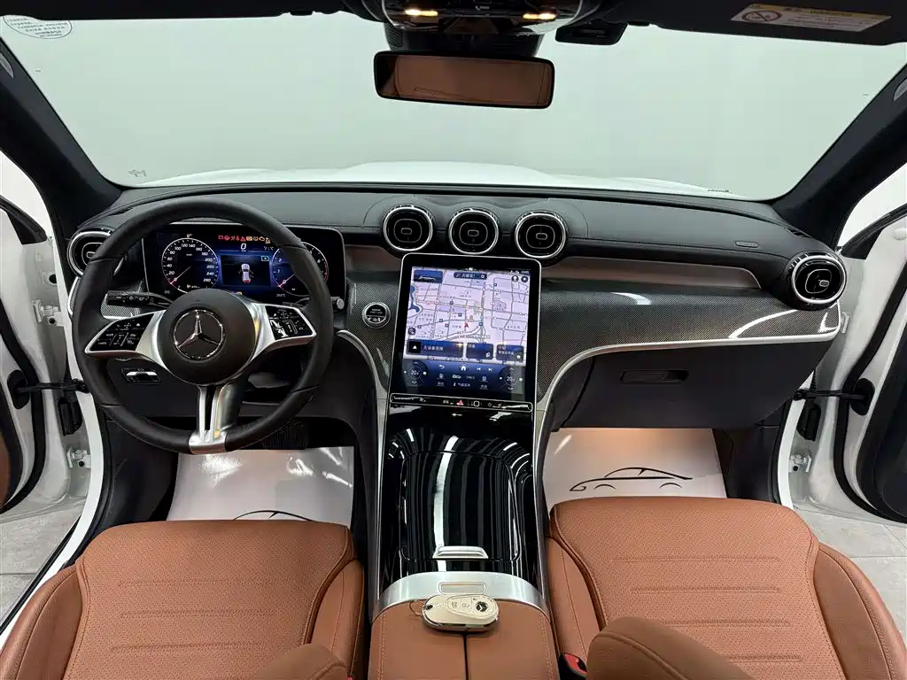 Mercedes-Benz GLC — миниатюра 7