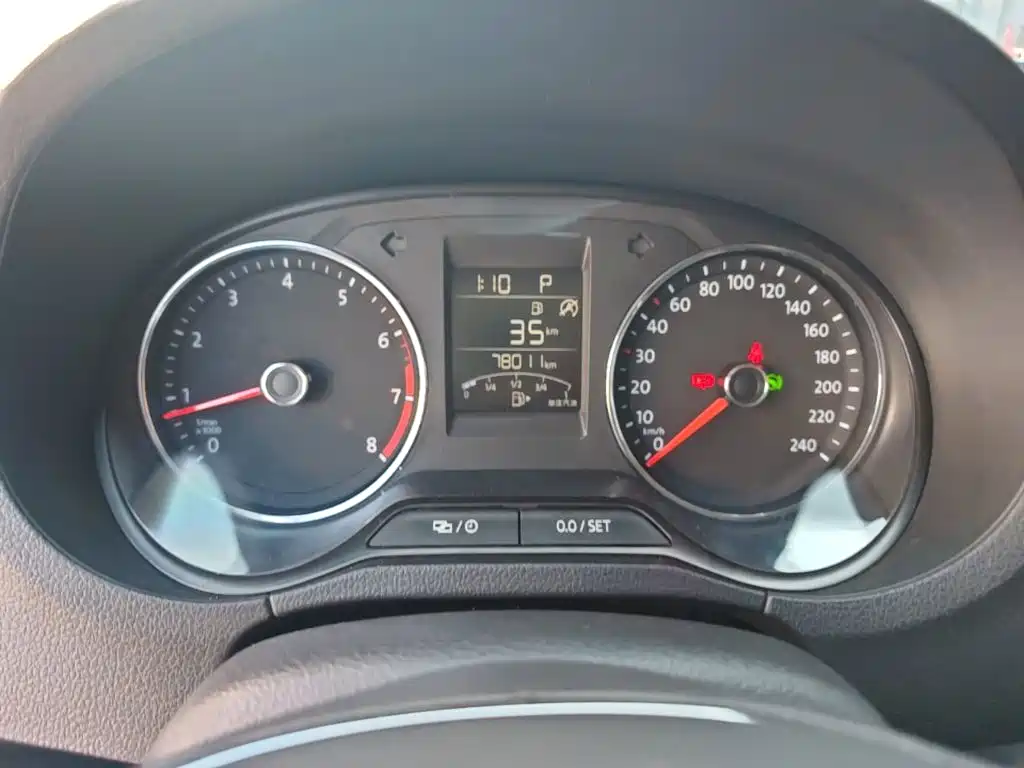 Volkswagen Polo — миниатюра 12