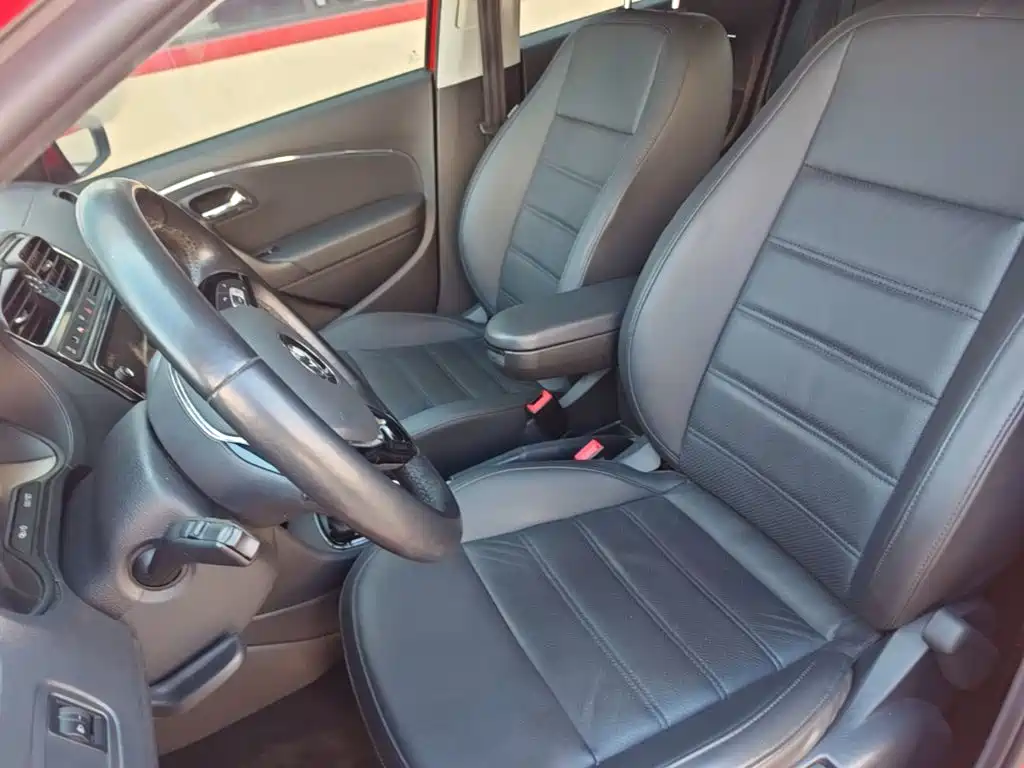 Volkswagen Polo — миниатюра 15
