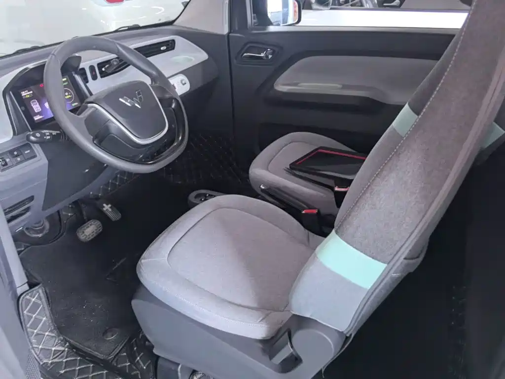 Wuling MINIEV — миниатюра 15