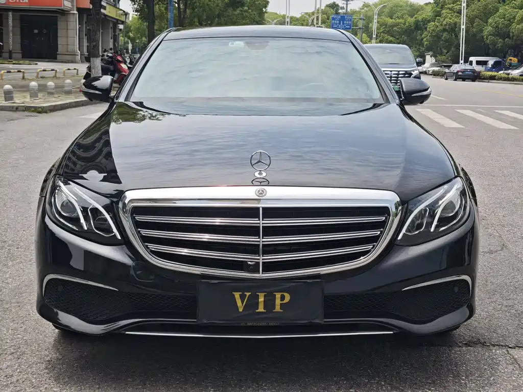 Mercedes-Benz E-Class E 2020 E 300 L Fashion