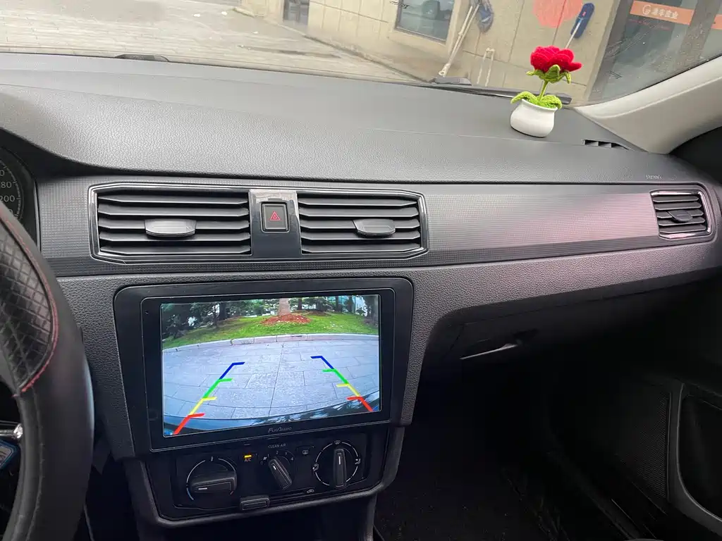 Volkswagen Santana — миниатюра 15