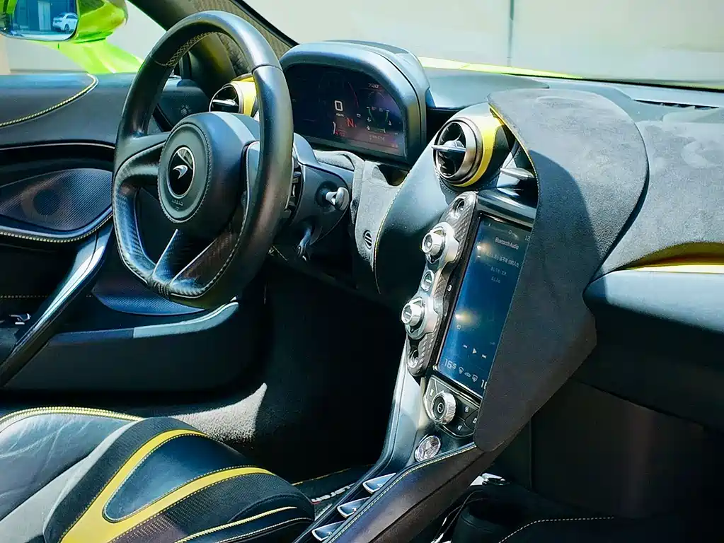 McLaren 720S — миниатюра 8