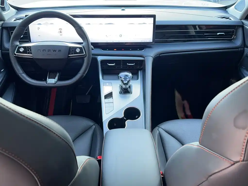 Roewe RX5 — миниатюра 10