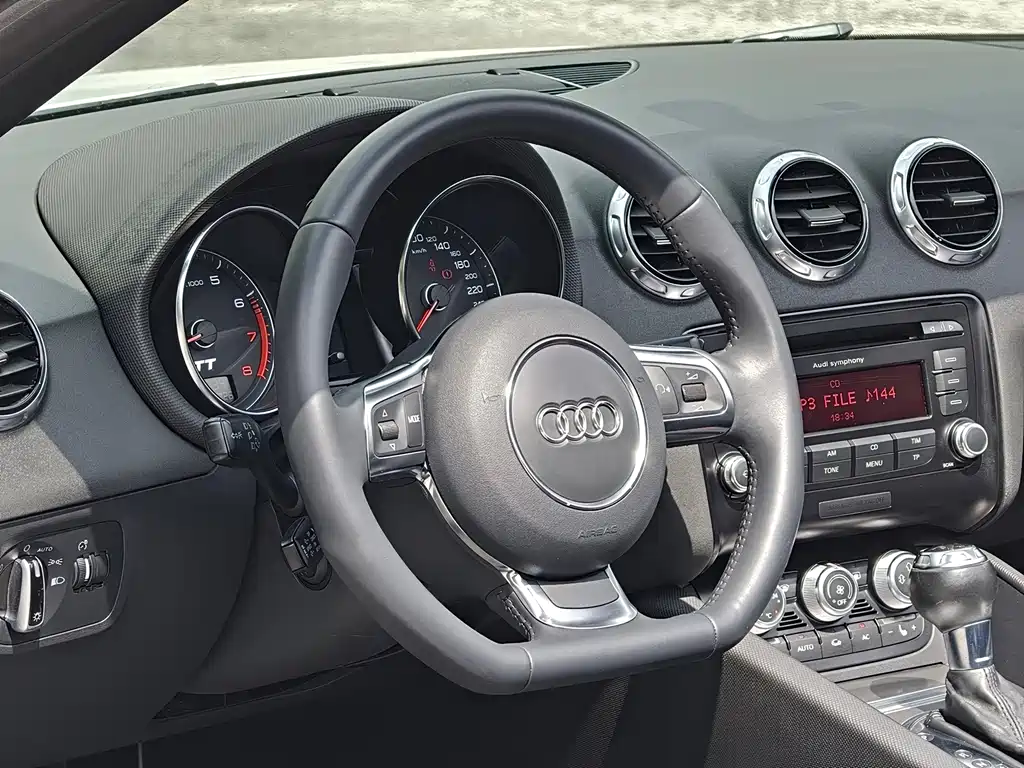 Audi TT — миниатюра 14
