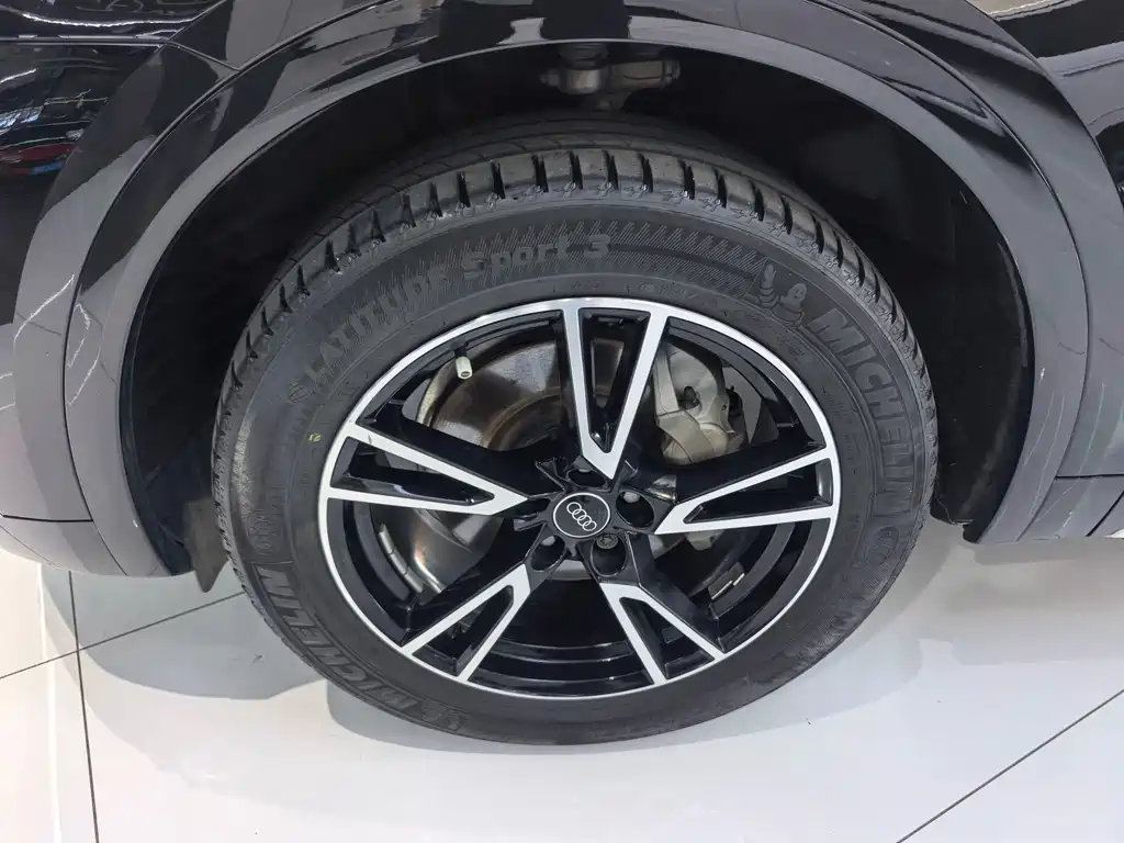 Audi Q5L — миниатюра 7