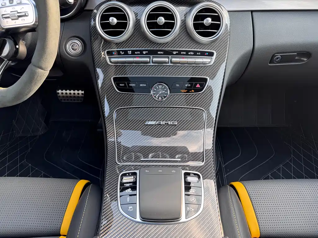 MERCEDES-BENZ C CLASS AMG