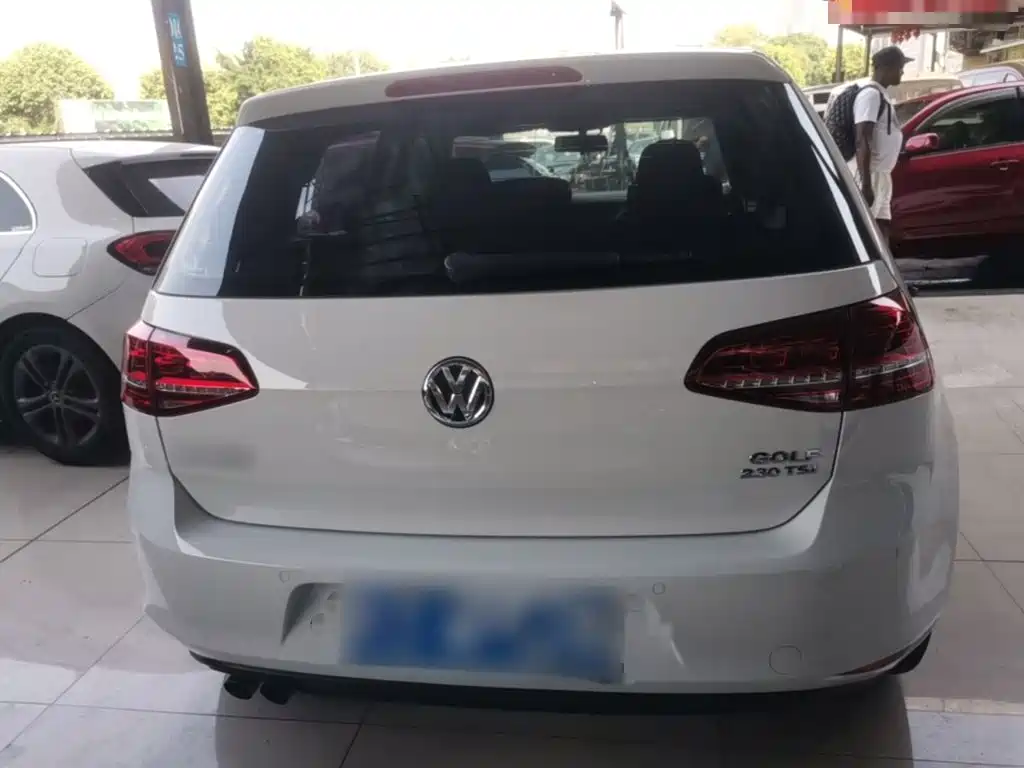 Volkswagen Golf — миниатюра 6