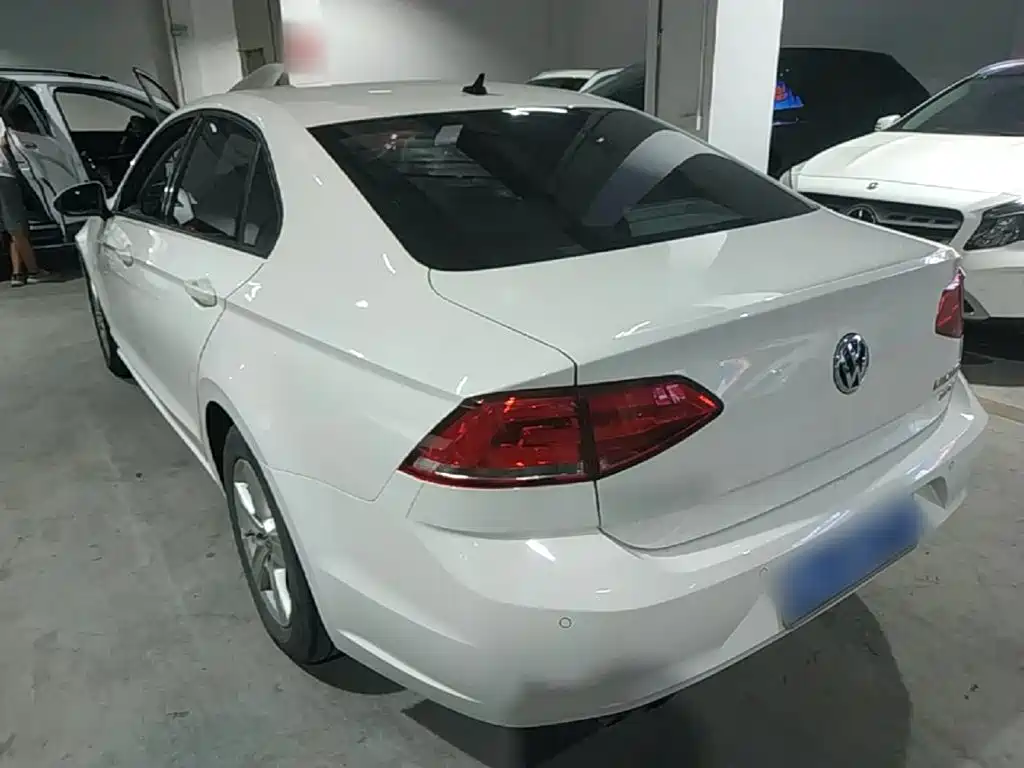 Volkswagen Lamando — миниатюра 5