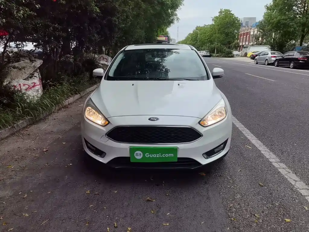 Ford Focus — миниатюра 3
