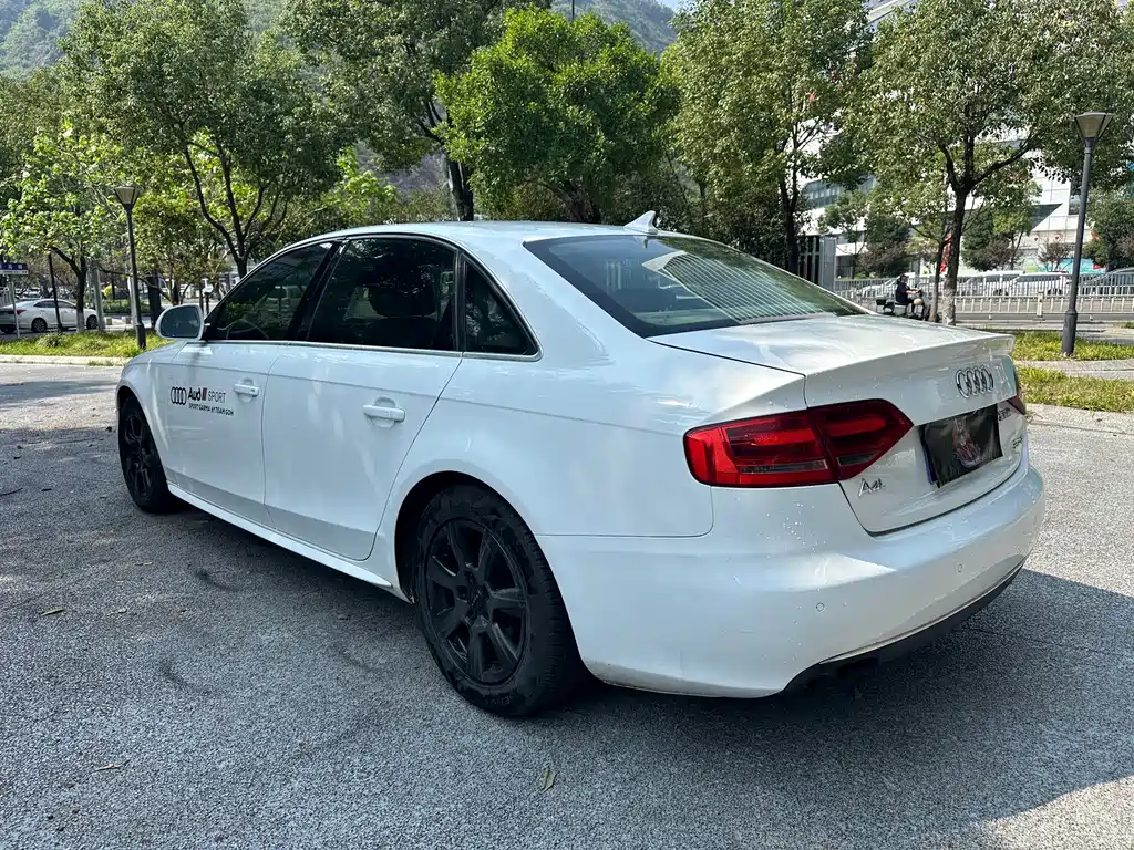Audi A4L — миниатюра 5