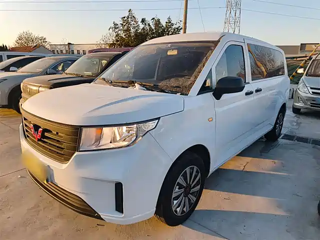 WULING WULING JOURNEY