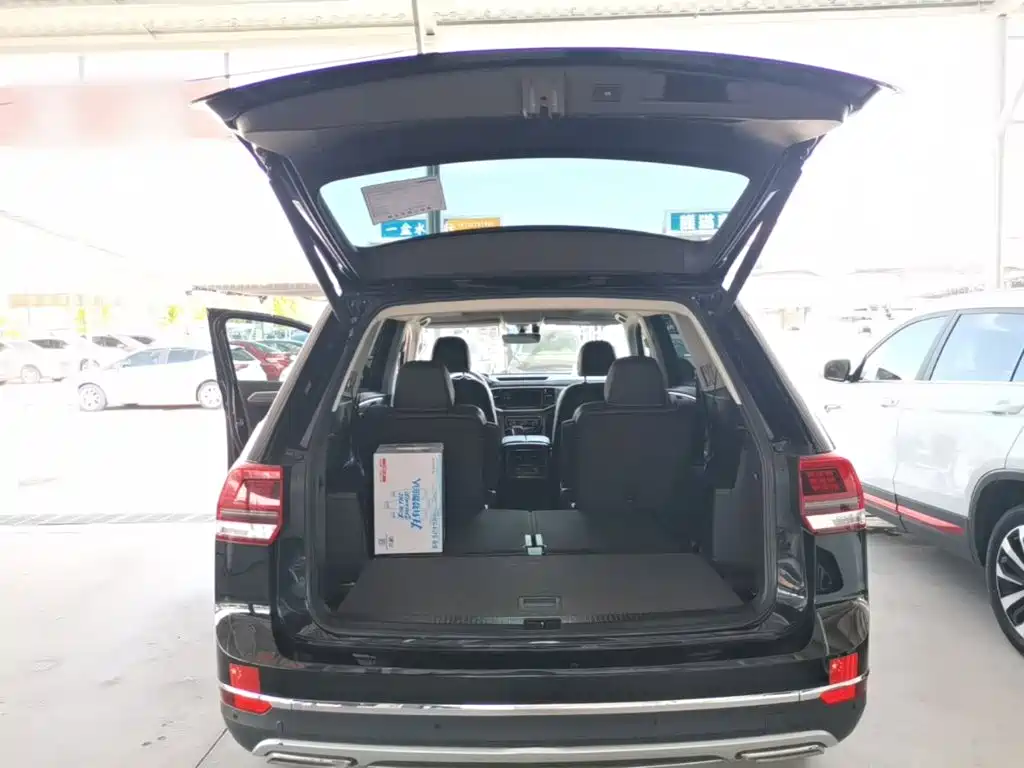 Volkswagen Teramont — миниатюра 19