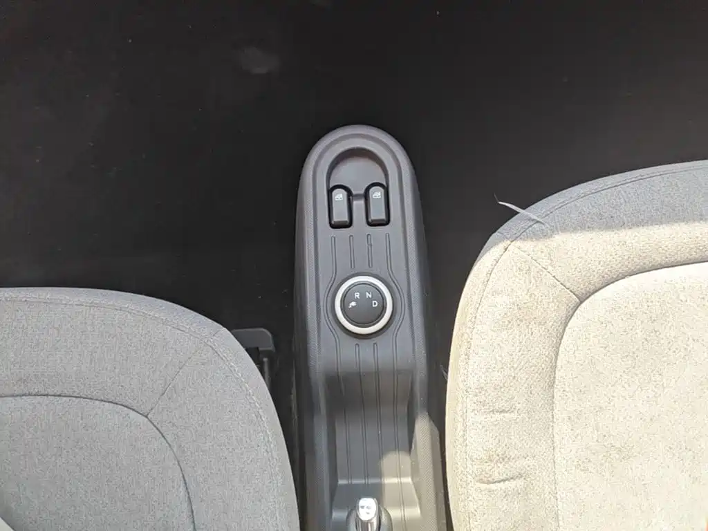 Wuling MINIEV — миниатюра 14