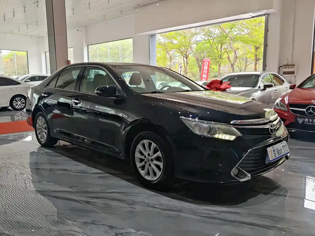 Toyota Camry 2015 2.0E Elite