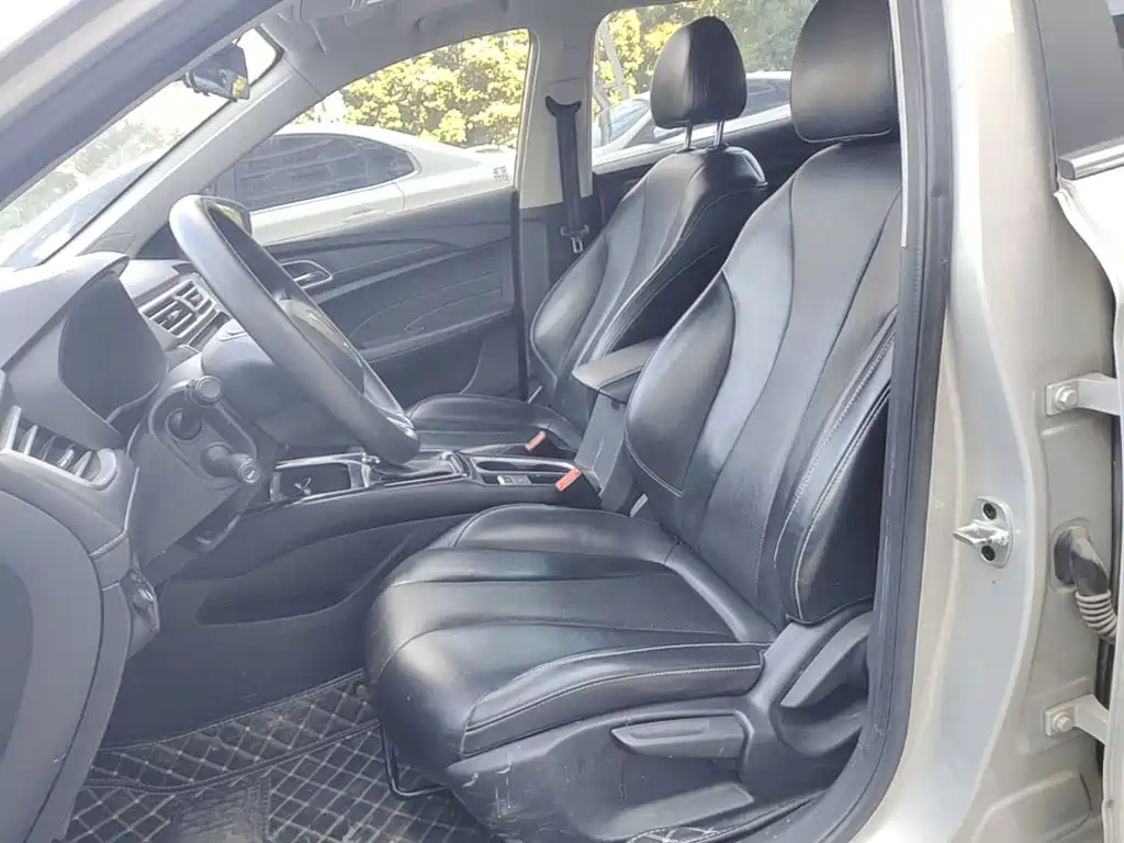 Roewe i5 — миниатюра 15