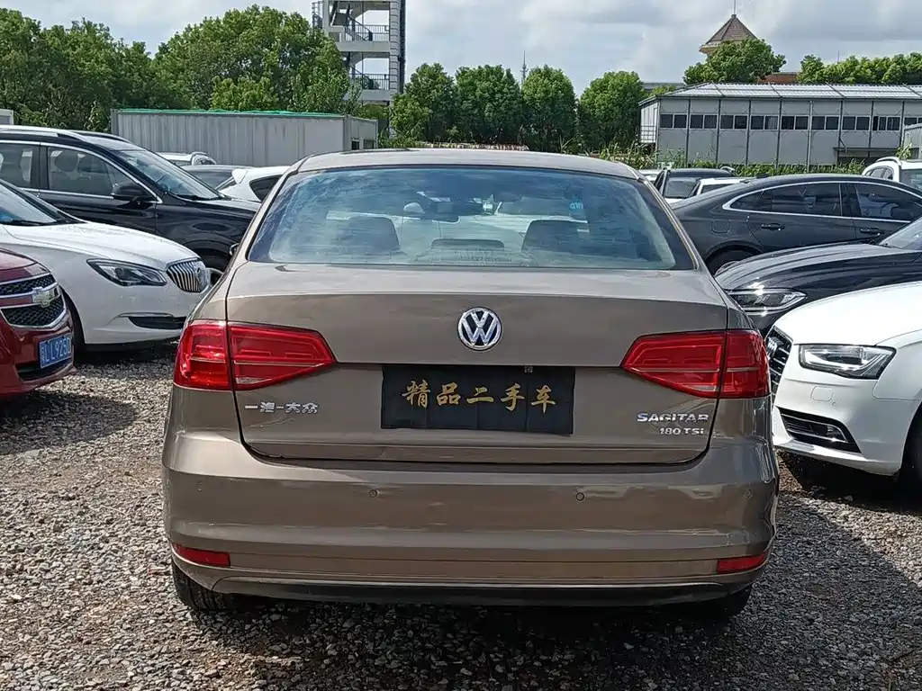Volkswagen Sagitar — миниатюра 4