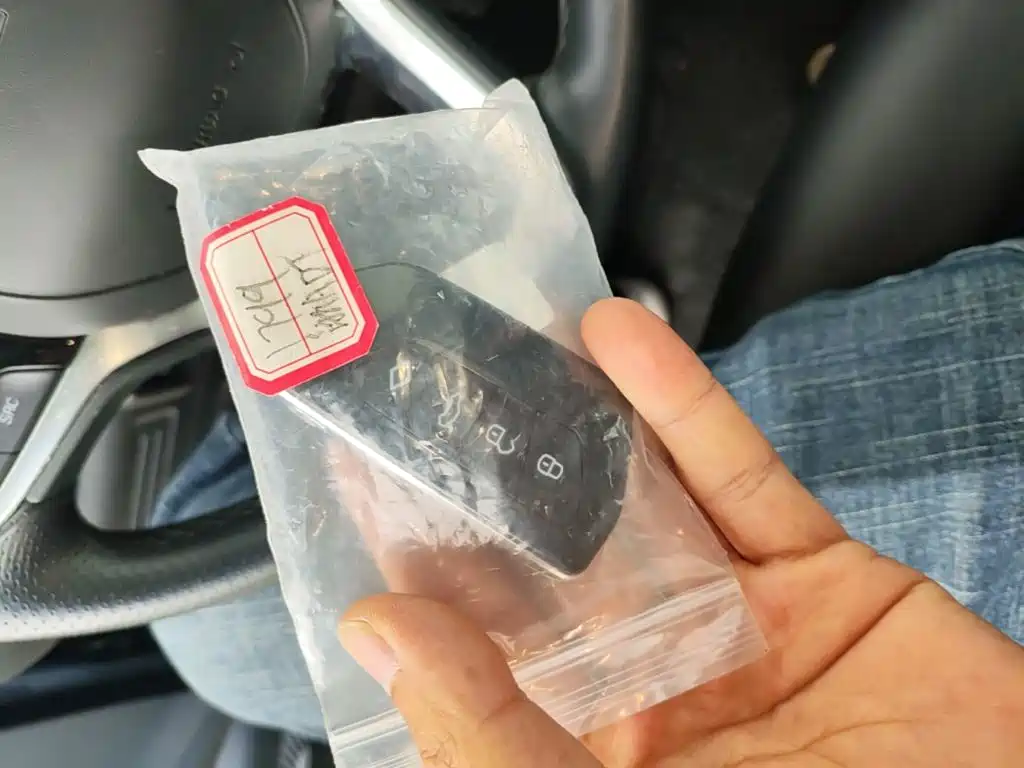 Roewe i6 MAX New Energy — миниатюра 9