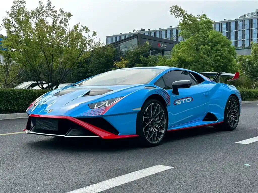 Купить Lamborghini Huracán